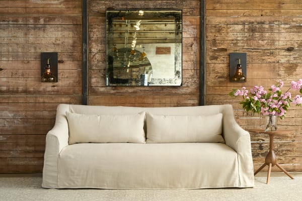 Cisco Home Tombo Sofa