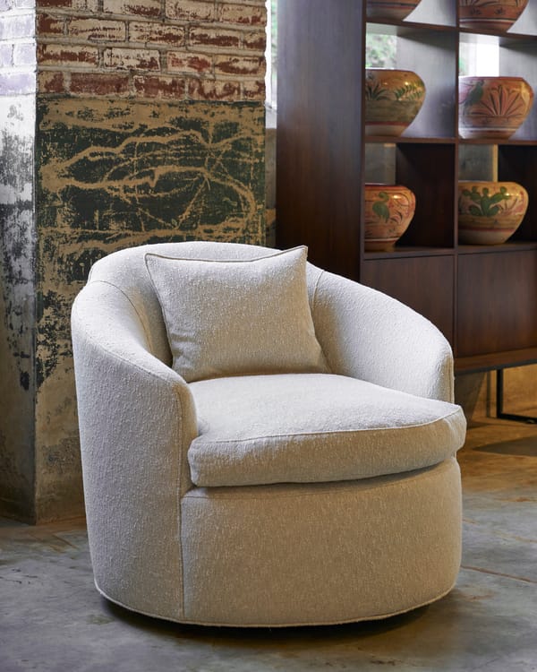 Cisco Home Grace Swivel Chair